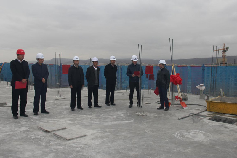 甘肅建投百酈灣一期項目7#住宅樓—主體結(jié)構(gòu)率先封頂